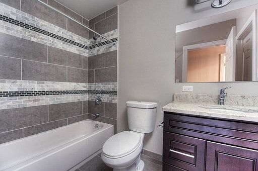 3rd image of 359 W Chicago Ave APT 2N