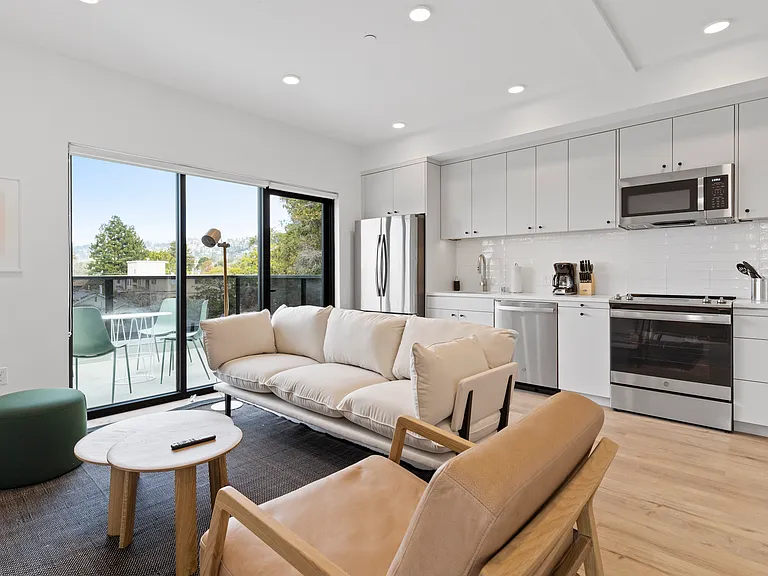 Bosco 1717 University Ave — Photo 8