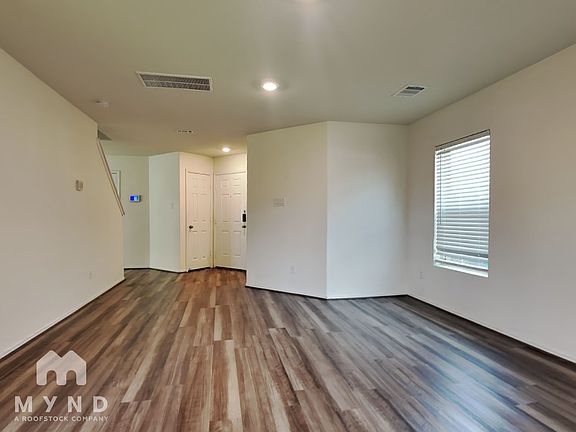 3rd image of 5846 Rosehill Forest Ln