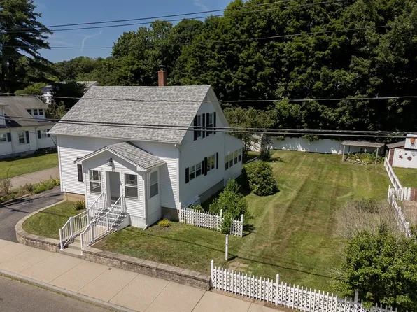 38 Eagle St, Ware, MA 01082