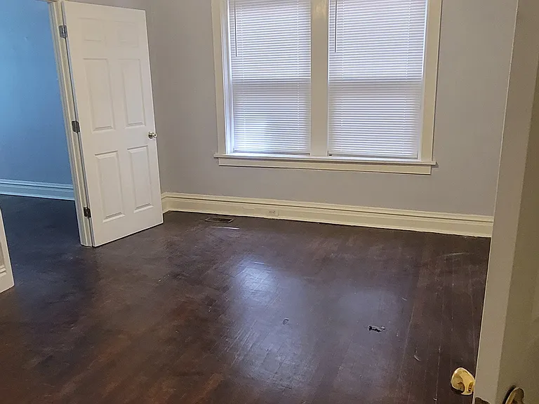 4234 Lawn Ave #1 — Photo 8