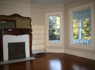 211 N Park Dr, Greensboro, NC 27401