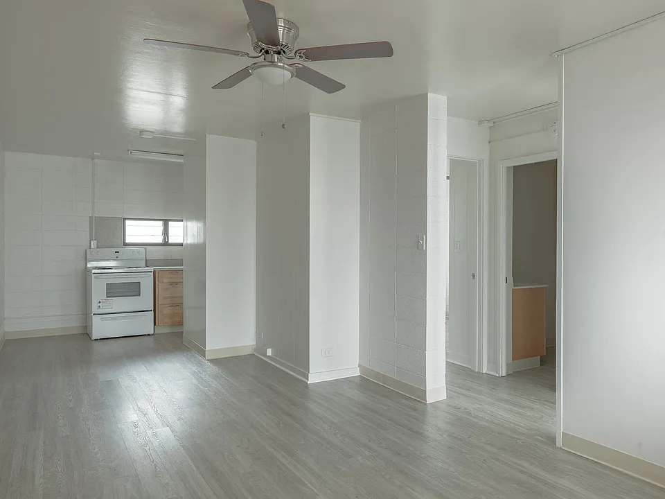 Kapiolani Village living area