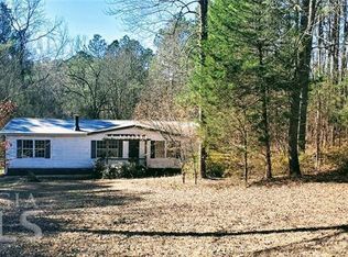 1 Dripping Rock Trl SE, Acworth, GA 30101