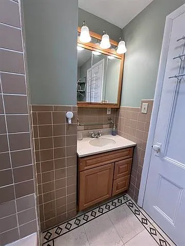 53 Hudson Pl #3 — Photo 10