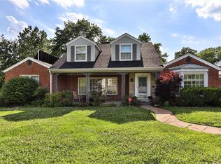 725 Old Bonhomme Rd, Saint Louis, MO 63132