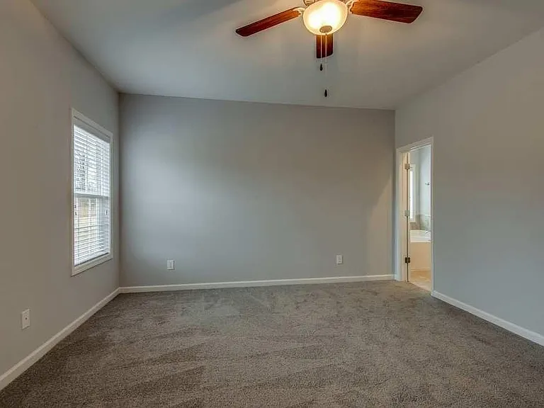 7416 Marisa Way — Photo 15
