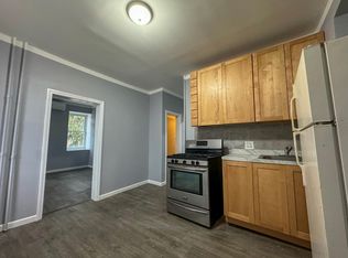 60 Fairfax St APT 1, Waterbury, CT 06704
