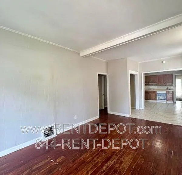1729 S Kerth Ave — Photo 2