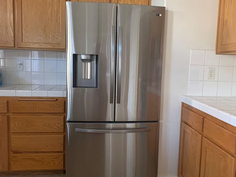 2832 E Cromwell Ave — Photo 21