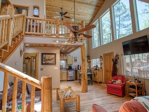 3rd image of 2741 Spring Dr