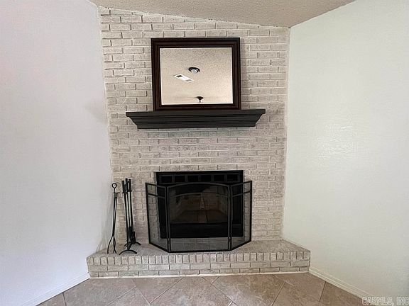 5th image of 129 Ernestway St
