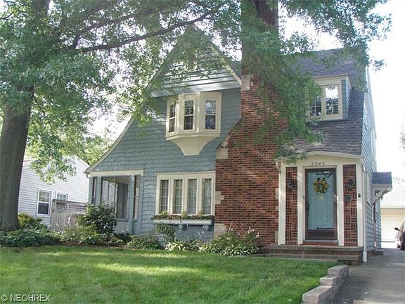2nd image of 2345 Chestnut Blvd
