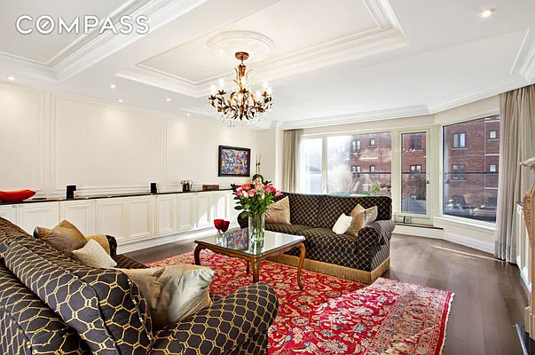 Sold by Compass | media 24