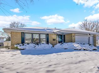 1161 E 171st Ct, South Holland, IL 60473