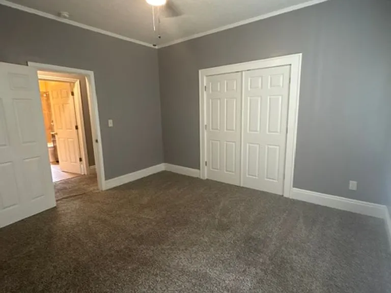 338 N Church St — Photo 6