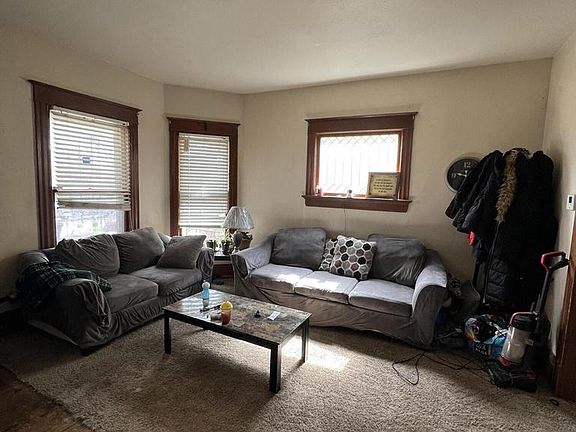 4th image of 1510 Carlisle AVENUE