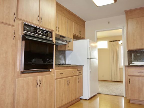 5th image of 169 Sequoia Dr