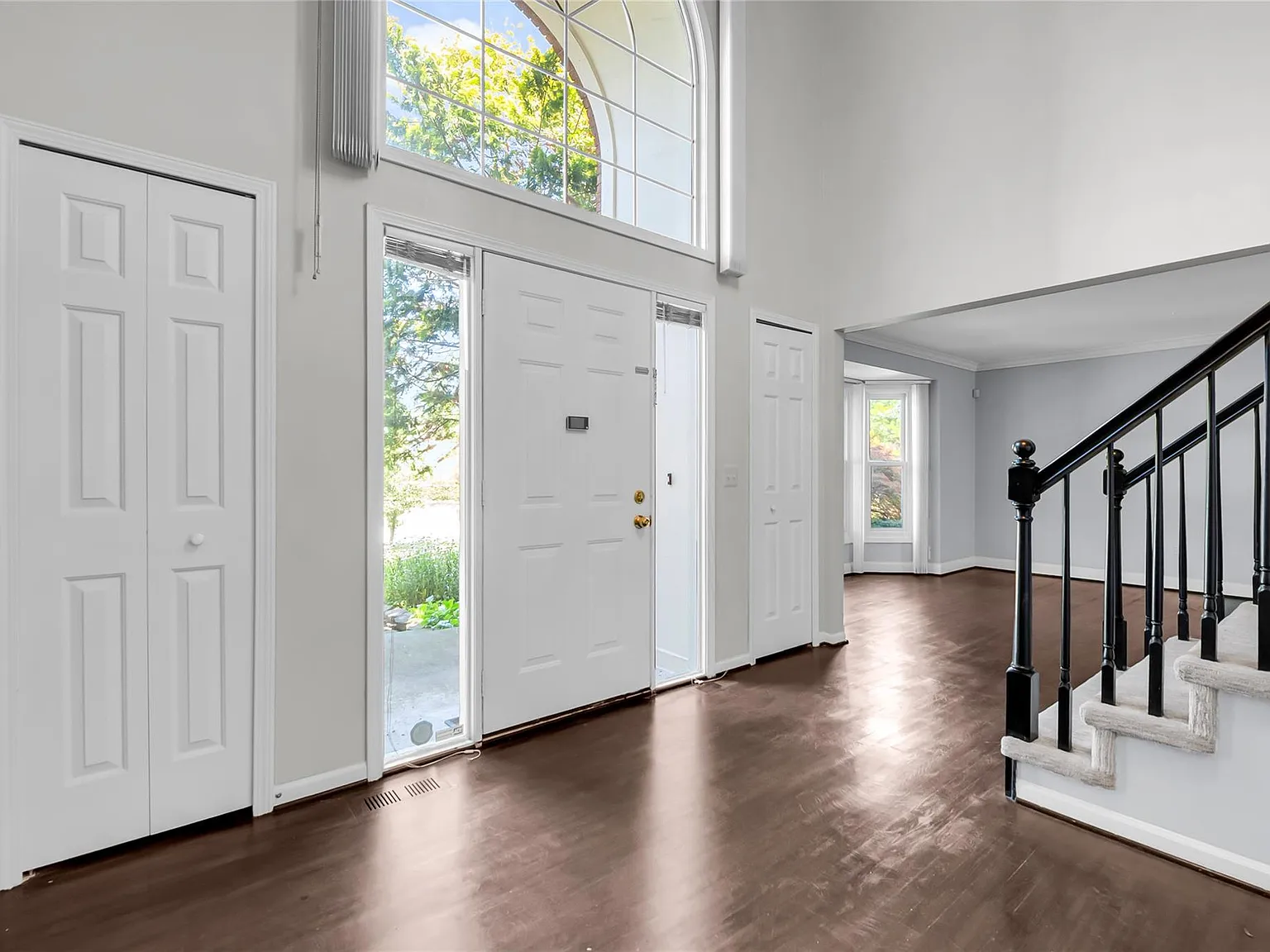 4 bed, 3.5 bath, 3093 sqft, $5,000 — Photo 3
