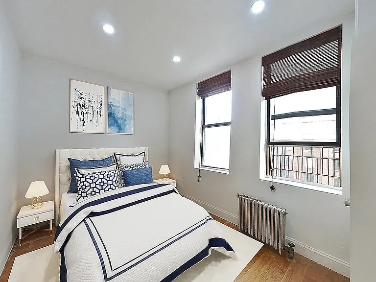 102 W 79th St #2C — Photo 4