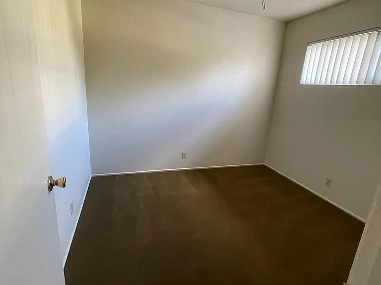 442 S 5th St #6 — Photo 11