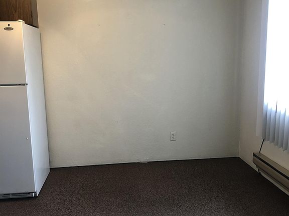 5th image of 2900 Autumn Dr APT 304