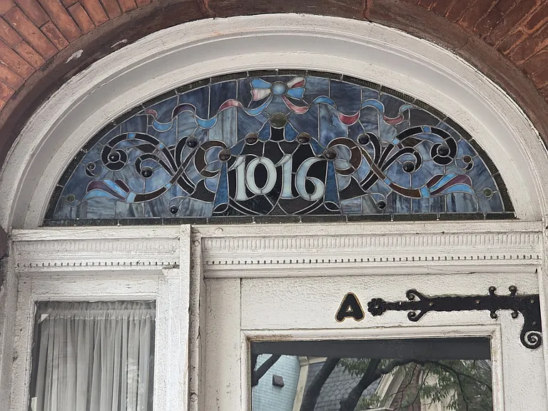1016 Park Ave #B — Photo 2