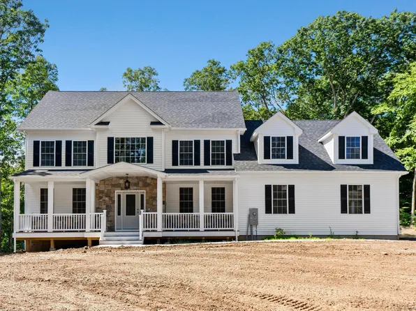 289 Young Street, East Hampton, CT 06424