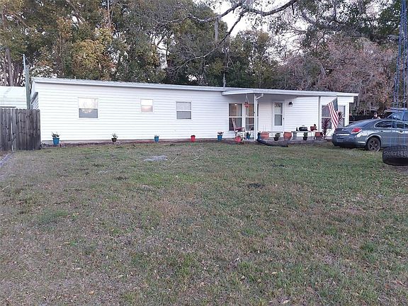 2nd image of 12830 Parkwood St