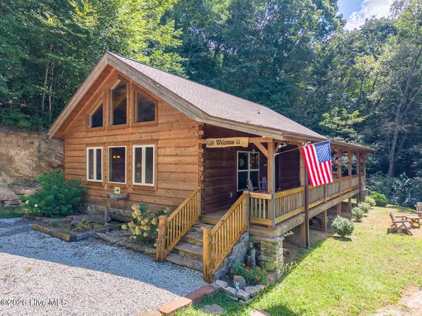 58 Indianola Lane, Bryson City, NC 28713