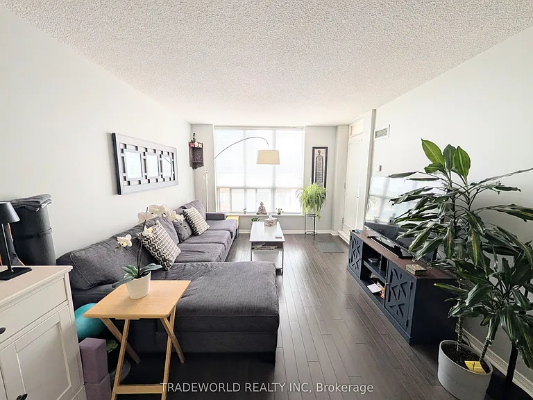 55 Harrison Garden Blvd #1206 — Photo 4