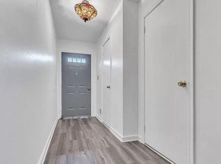 17 Begonia Ct, Sayreville, NJ 08872