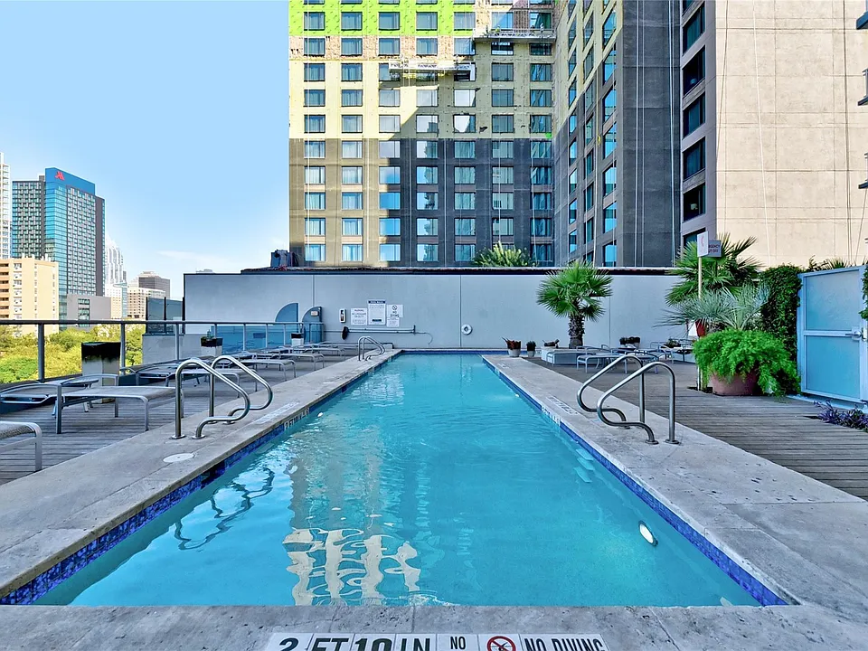 603 Davis St #708