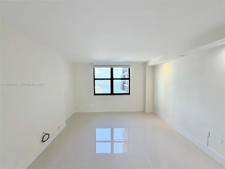 2333 Brickell Ave #1407 — Photo 15