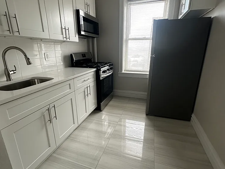 5 Van Houten Ave #33C — Photo 1
