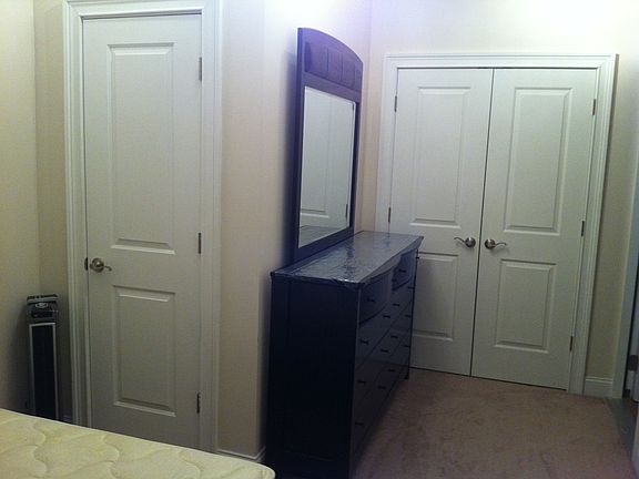 5th image of 7231 Newport Ave APT 202