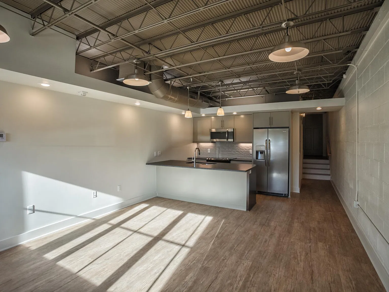4 bed, 1800 sqft, $3,600 — Photo 1