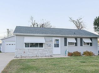 1602 12th Ave SW, Cedar Rapids, IA 52404