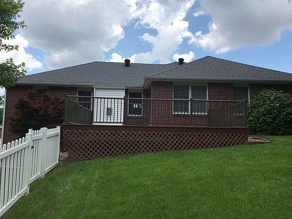 3rd image of 285 Madelines Park Cir