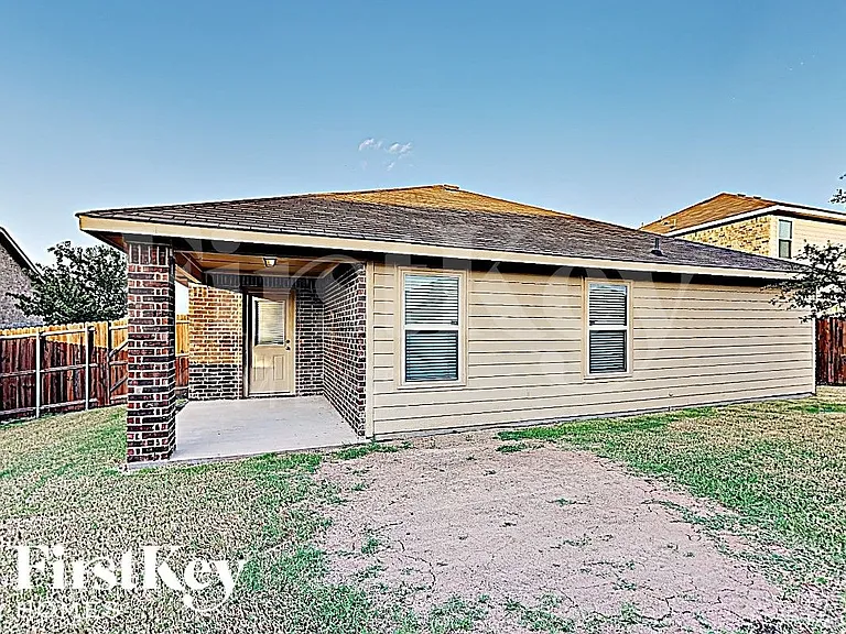 1413 Waco Turner — Photo 14
