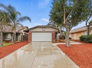 105 Orangetree Dr, Perris, CA 92571