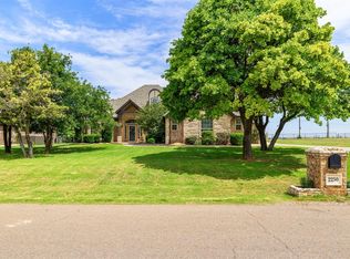 2250 Jackson Ln, Blanchard, OK 73010