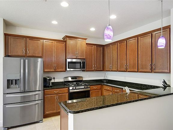 5th image of 8511 May Port Ct