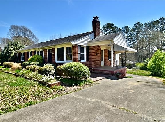 2nd image of 1815 Garland Ave