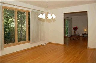2nd image of 2020 Crestwood Ln