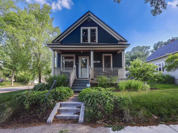 1162 Thomas Ave, Saint Paul, MN 55104