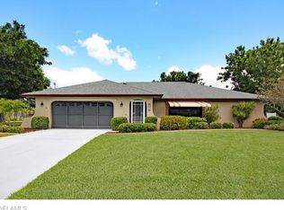 3821 SE 10th Pl, Cape Coral, FL 33904