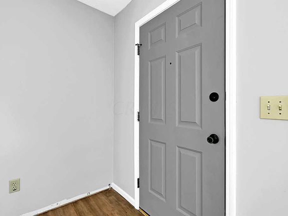 4th image of 7260 Arborlee Dr