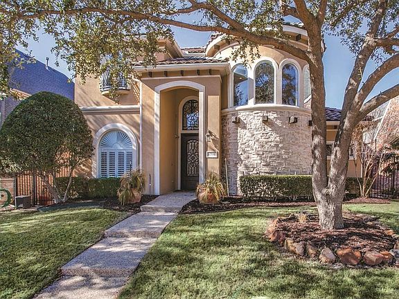 3rd image of 6709 Shady Bend Ln