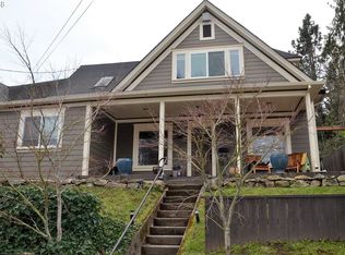 905 State St, Hood River, OR 97031